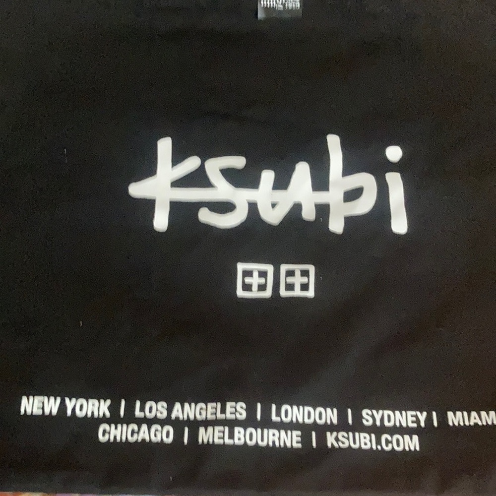 Extra large tote bag great for travel